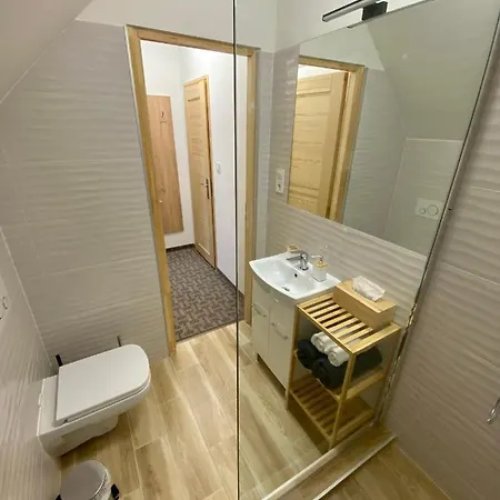 Alojamento de Acomodação e Pequeno-almoço Greenwood 3*